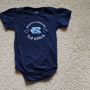 UNC Bodysuit 12-18 Months Boy Girl Unisex Garb Short Sleeve Navy Carolina Blue